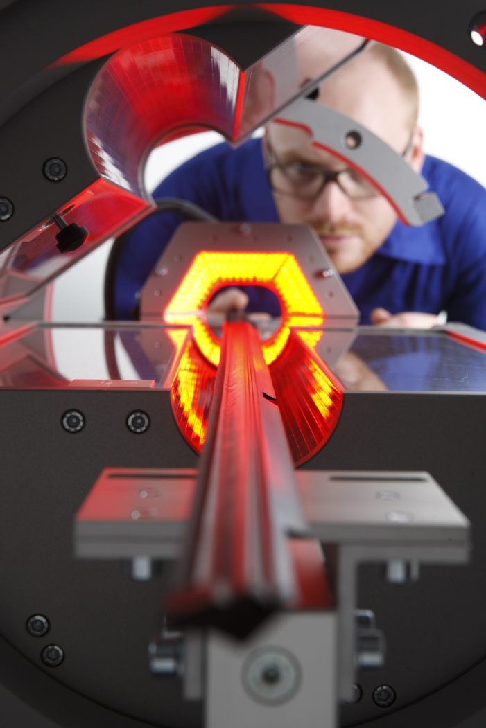 Pixargus: Drillhole Inspection makes automatic installation of door seals safe and reliable Pixargus: Drillhole Inspection makes automatic installation of door seals safe and reliable
