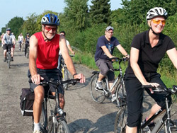 Sponsored cycling in support of refugees was a major success