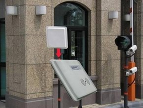 UHF Gen 2 Reader Writer for RFID Automotive Applications